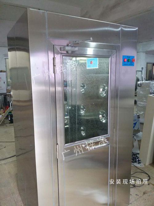 凈化風淋室安裝調(diào)試 凈化風淋室安裝調(diào)試